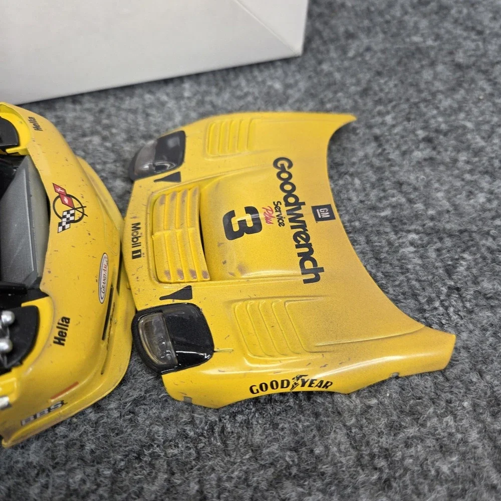 RARE 1:18 Dale Earnhardt & Dale Jr #3 GOODWRENCH 2001 RACED ROLEX CORVETTE C5R